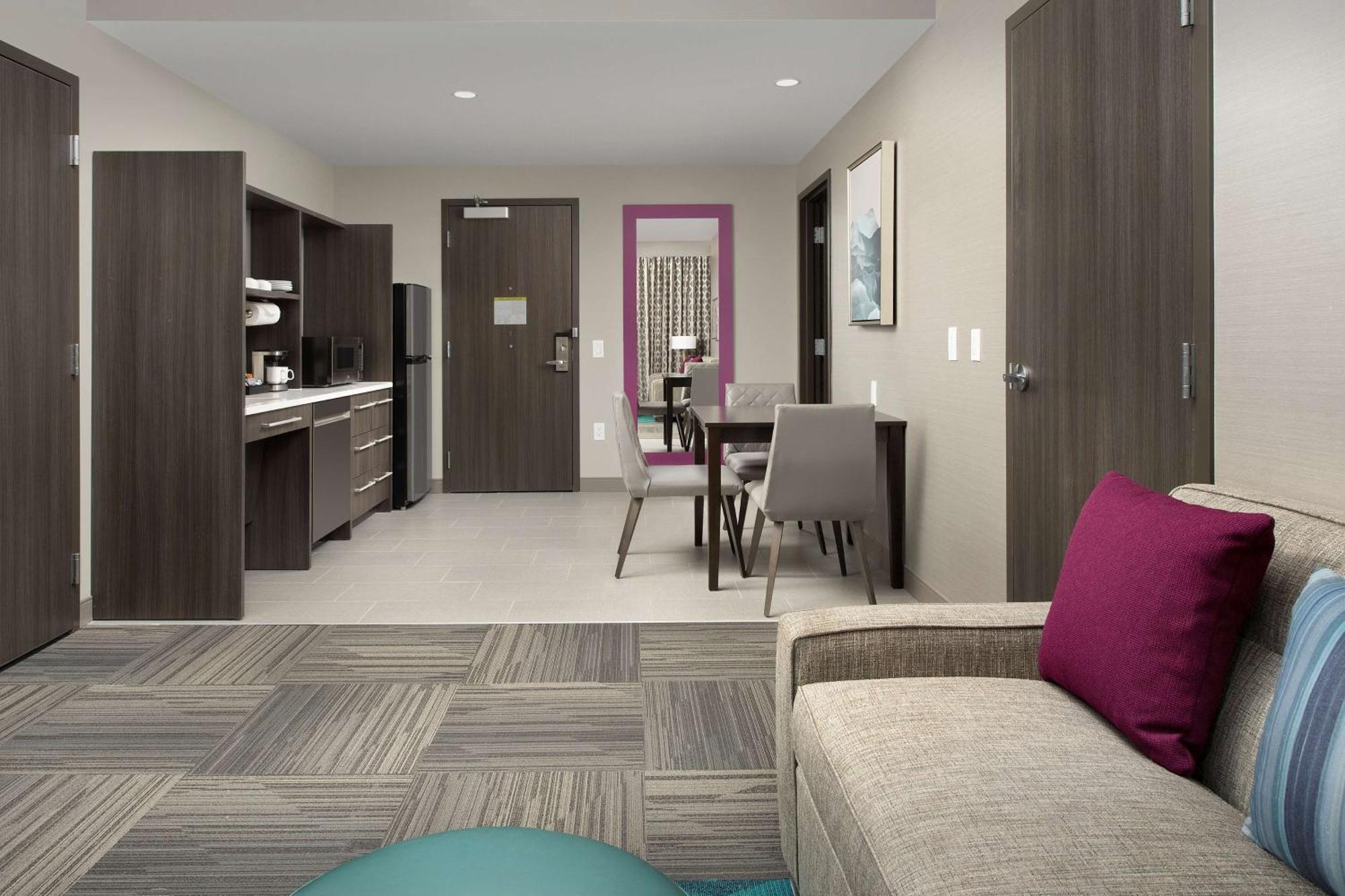 Home2 Suites By Hilton Denver Central Park Exterior photo